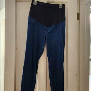 Time and Tru med (8-10) Maternity Jeans